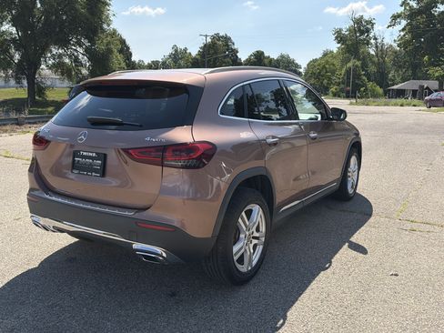 Used 2022 Mercedes-Benz GLA 250 4MATIC w/ Premium Package Lite image 6