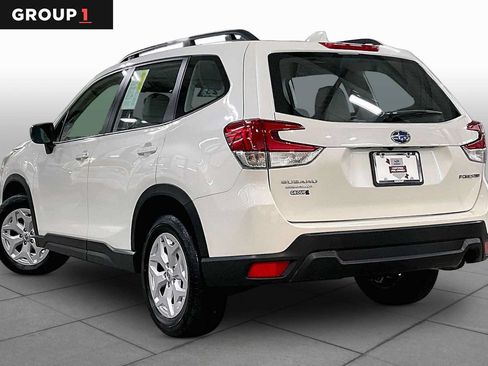 Used 2023 Subaru Forester AWD/4WD image 12