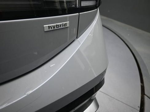 Used 2025 Hyundai Sonata Limited image 23