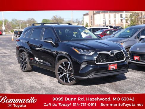 Used 2023 Toyota Highlander L image 1