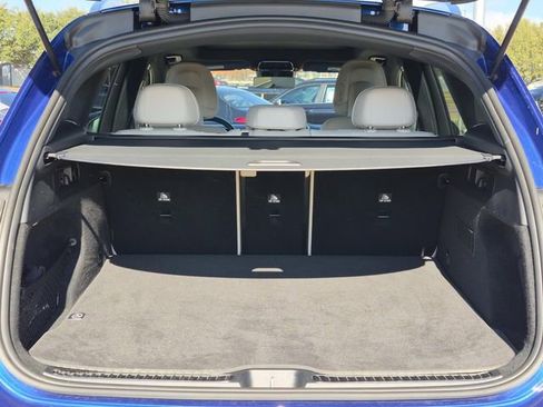 Certified 2025 Mercedes-Benz GLC 300 GLC 300 image 9