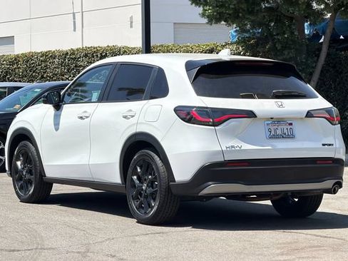 Certified 2024 Honda HR-V Sport image 6