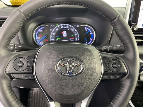 Used 2024 Toyota RAV4 XLE w/ Convenience Package image 14