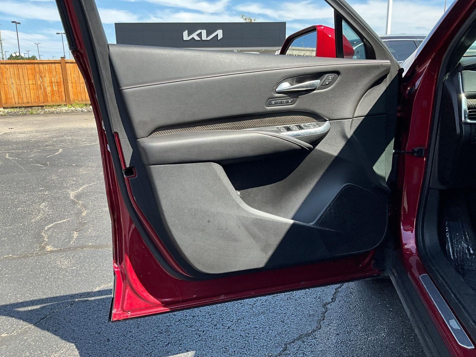 Used 2019 Cadillac XT4 Sport w/ Driver Awareness Package FWD image 18