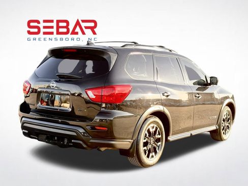 Used 2020 Nissan Pathfinder SL image 6