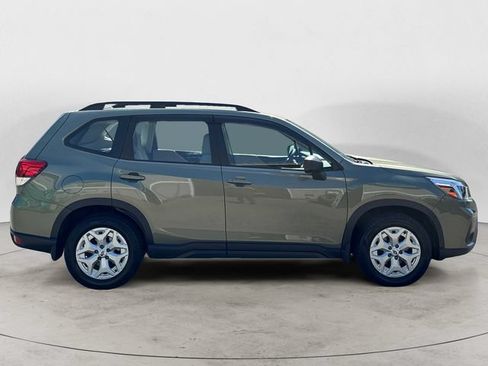 Used 2021 Subaru Forester AWD/4WD image 6