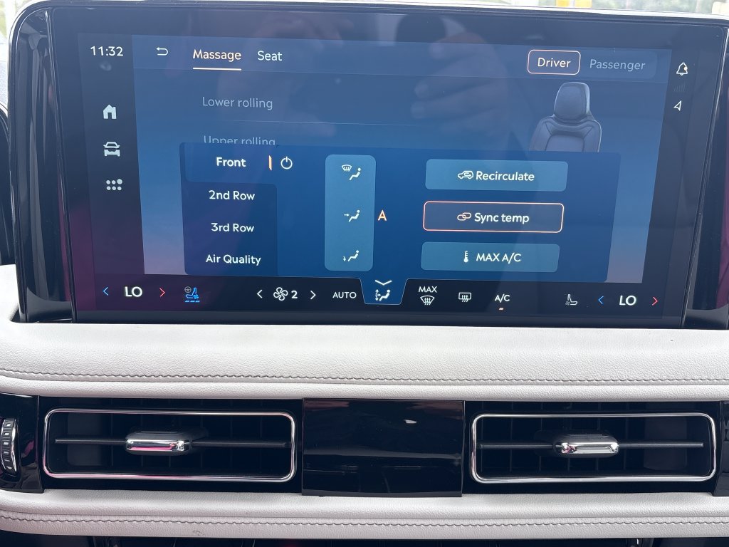 New 2026 Lincoln Aviator Reserve AWD/4WD image 24