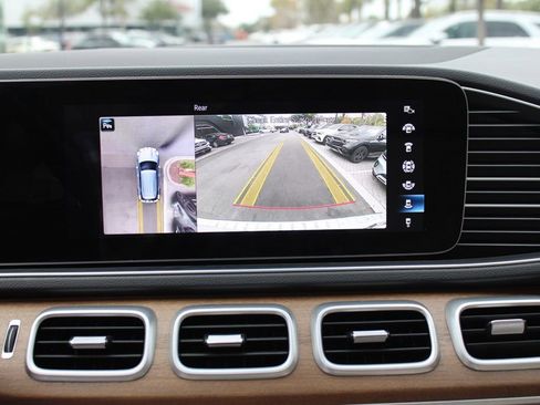 Certified 2021 Mercedes-Benz GLE 350 4MATIC image 20