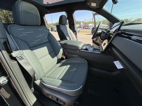 New 2026 GMC Sierra EV AT4 w/ AT4 Premium Package image 28