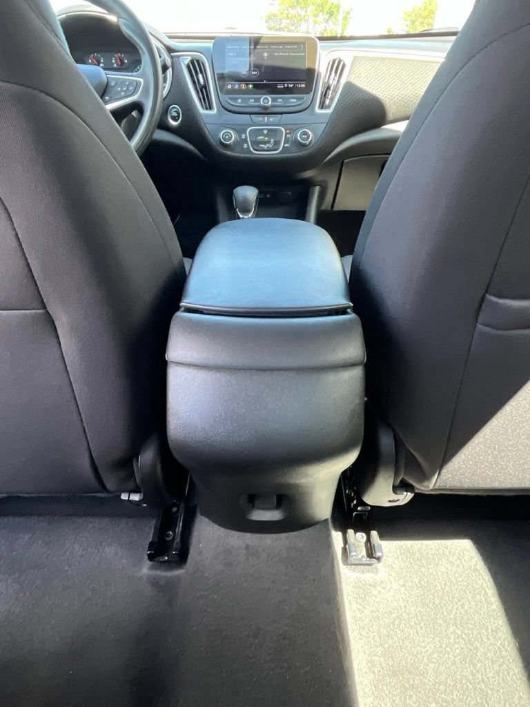 Certified 2024 Chevrolet Malibu LS FWD image 23