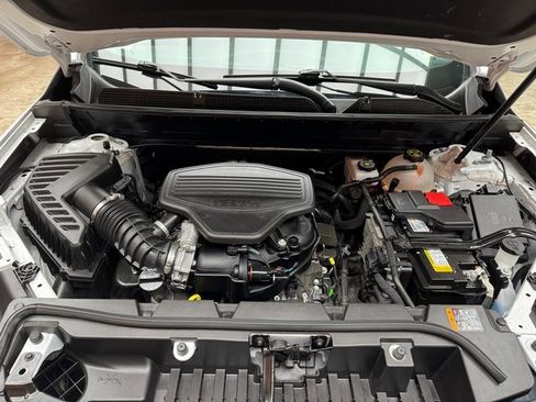 Used 2023 GMC Acadia SLT w/ Preferred Package image 27