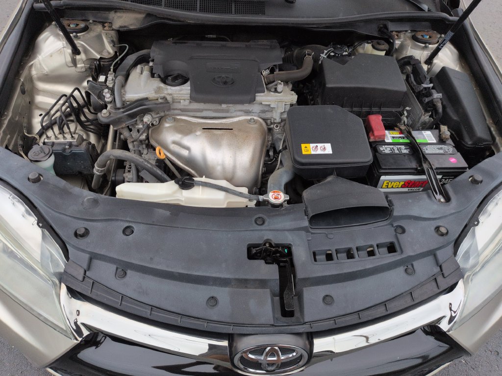 Used 2017 Toyota Camry SE FWD image 22