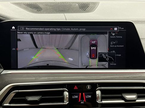 Used 2020 BMW X7 xDrive40i w/ M Sport Package AWD/4WD image 15