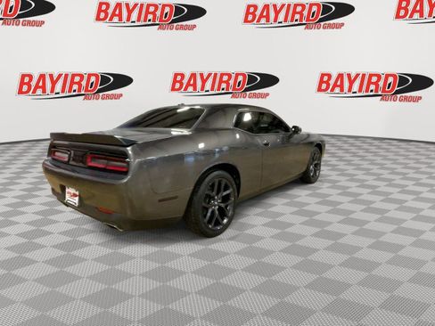 Used 2021 Dodge Challenger SXT w/ Driver Convenience Group image 9