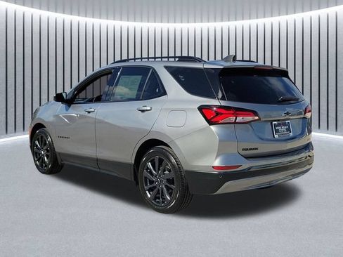 Used 2023 Chevrolet Equinox RS FWD image 4