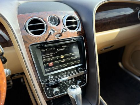 Used 2018 Bentley Flying Spur S V8 AWD/4WD image 23