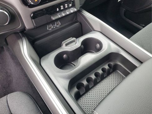 New 2026 RAM 1500 Express AWD/4WD image 27