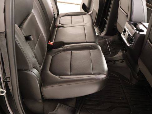 Used 2019 GMC Sierra 1500 SLT w/ SLT Premium Package AWD/4WD image 14
