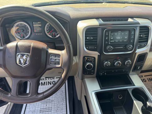 Used 2014 RAM 1500 Classic SLT w/ Remote Start & Security Group image 11