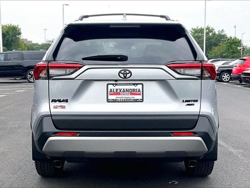 Used 2023 Toyota RAV4 Limited AWD/4WD image 4
