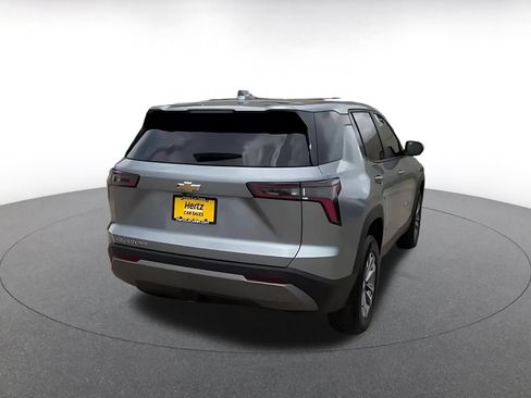 Used 2025 Chevrolet Equinox LT AWD/4WD image 15