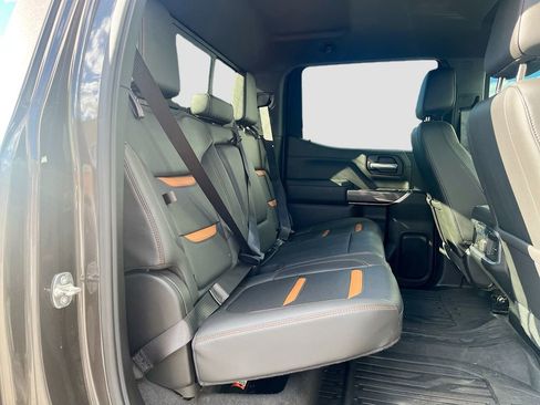 Used 2019 GMC Sierra 1500 AT4 w/ AT4 Premium Package image 29
