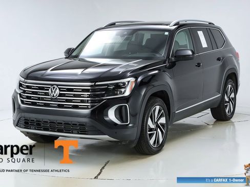 Used 2025 Volkswagen Atlas SEL image 40