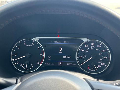 Used 2023 Nissan Sentra SR w/ SR Premium Package image 29