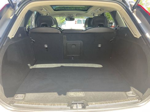 Used 2023 Volvo XC60 B5 Core AWD/4WD image 22