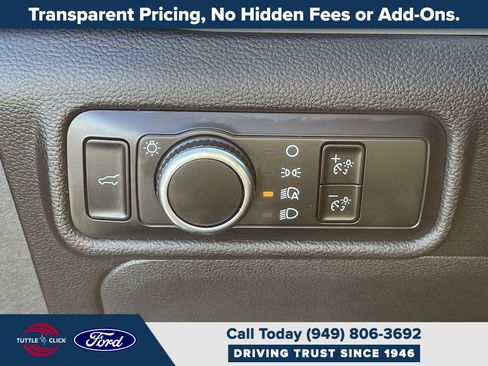 Certified 2023 Ford Explorer XLT image 23