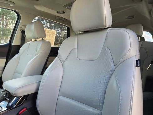 Used 2024 Kia Telluride S w/ S Sunroof Package AWD/4WD image 13