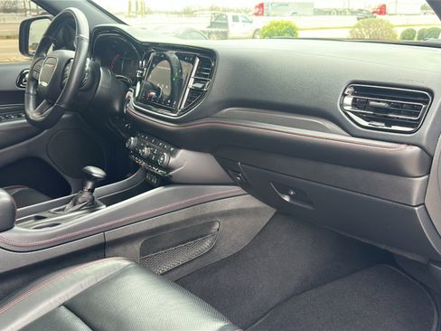 Used 2023 Dodge Durango GT image 24