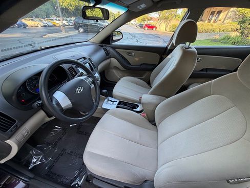 Used 2009 Hyundai Elantra GLS FWD image 27