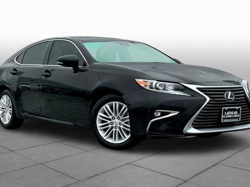Used 2018 Lexus ES 350 w/ Accessory Package 2 image 3