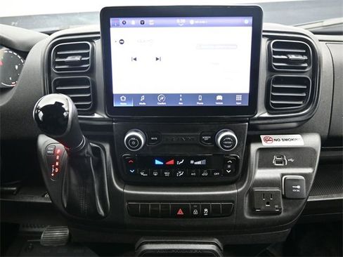 Used 2023 RAM ProMaster 2500 w/ Driver Convenience Group image 11