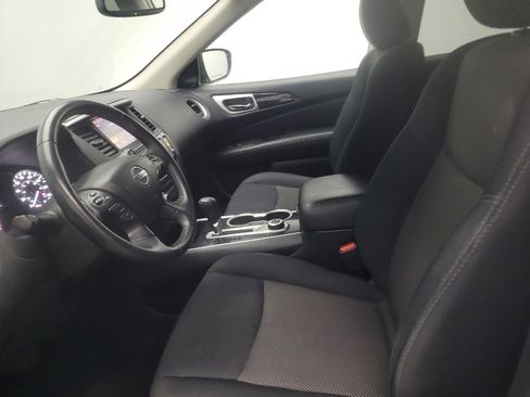 Used 2019 Nissan Pathfinder SV AWD/4WD image 17