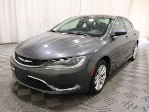 Used 2015 Chrysler 200 Limited w/ Convenience Group FWD image 30