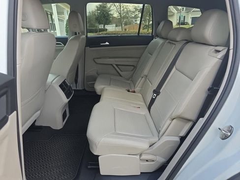 Used 2022 Volkswagen Atlas SE image 5