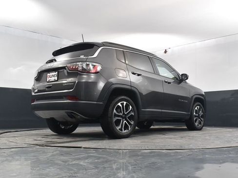 Used 2022 Jeep Compass Limited image 48