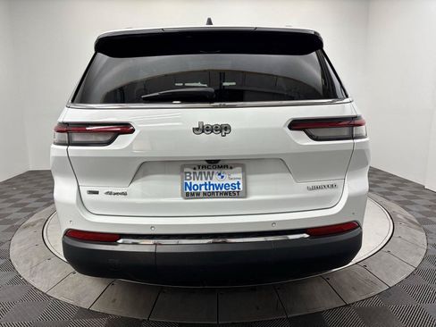 Used 2022 Jeep Grand Cherokee L Limited AWD/4WD image 15