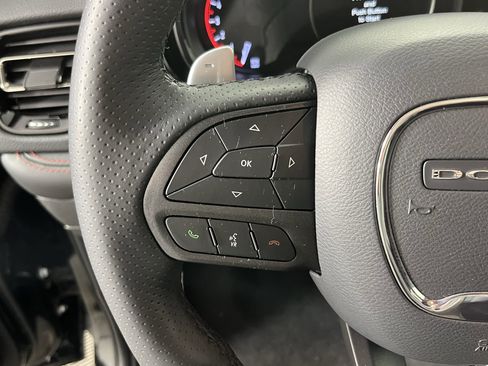 Used 2025 Dodge Durango GT image 19