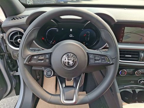 New 2026 Alfa Romeo Stelvio Sprint AWD/4WD image 13