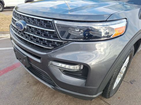 Used 2020 Ford Explorer XLT w/ Equipment Group 202A image 10