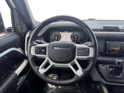 Used 2023 Land Rover Defender 110 S AWD/4WD image 13