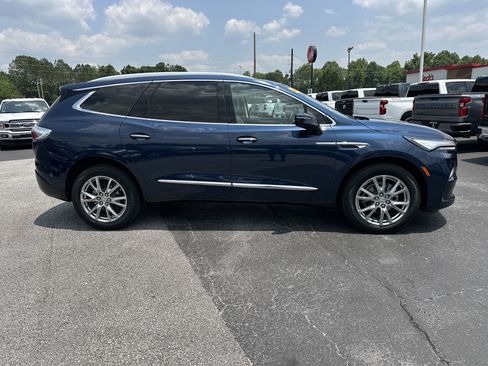 Certified 2023 Buick Enclave Premium w/ Experience Buick Package image 3