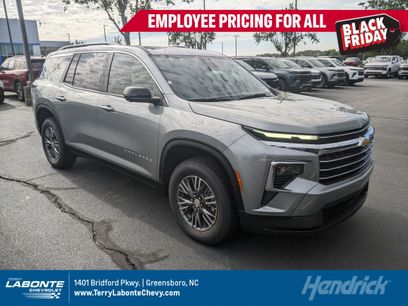 New 2026 Chevrolet Traverse LT w/ Driver Confidence Package