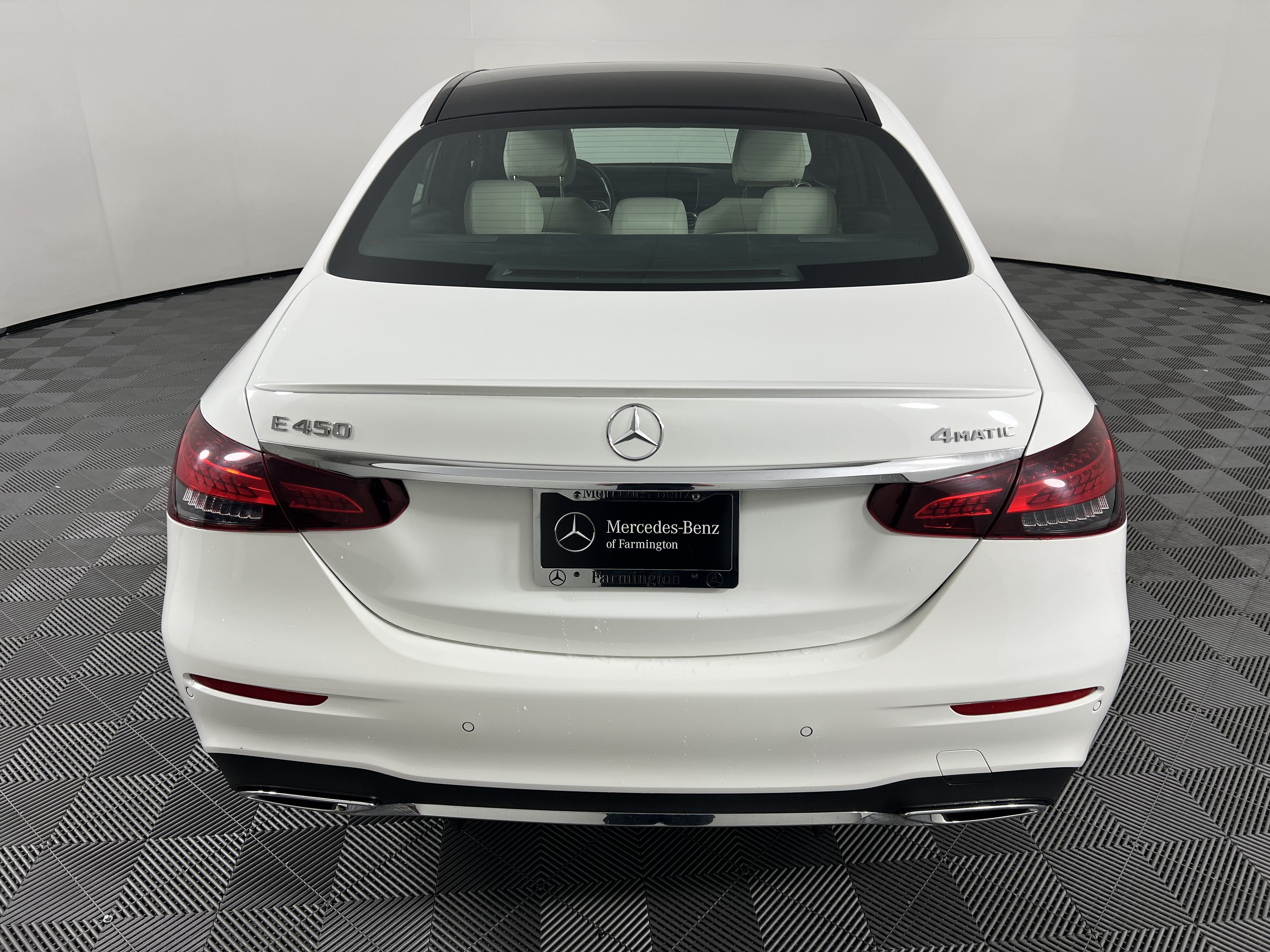 Certified 2022 Mercedes-Benz E 450 4MATIC Sedan image 10