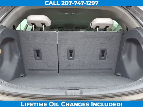 Used 2021 Chevrolet Bolt Premier w/ Infotainment Package image 10