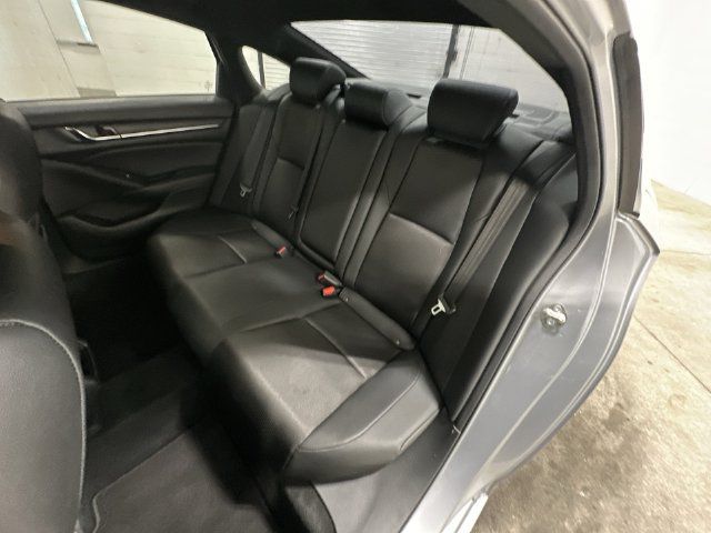 Used 2019 Honda Accord Sport image 14