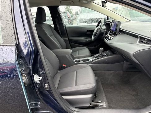 Used 2023 Toyota Corolla LE image 11
